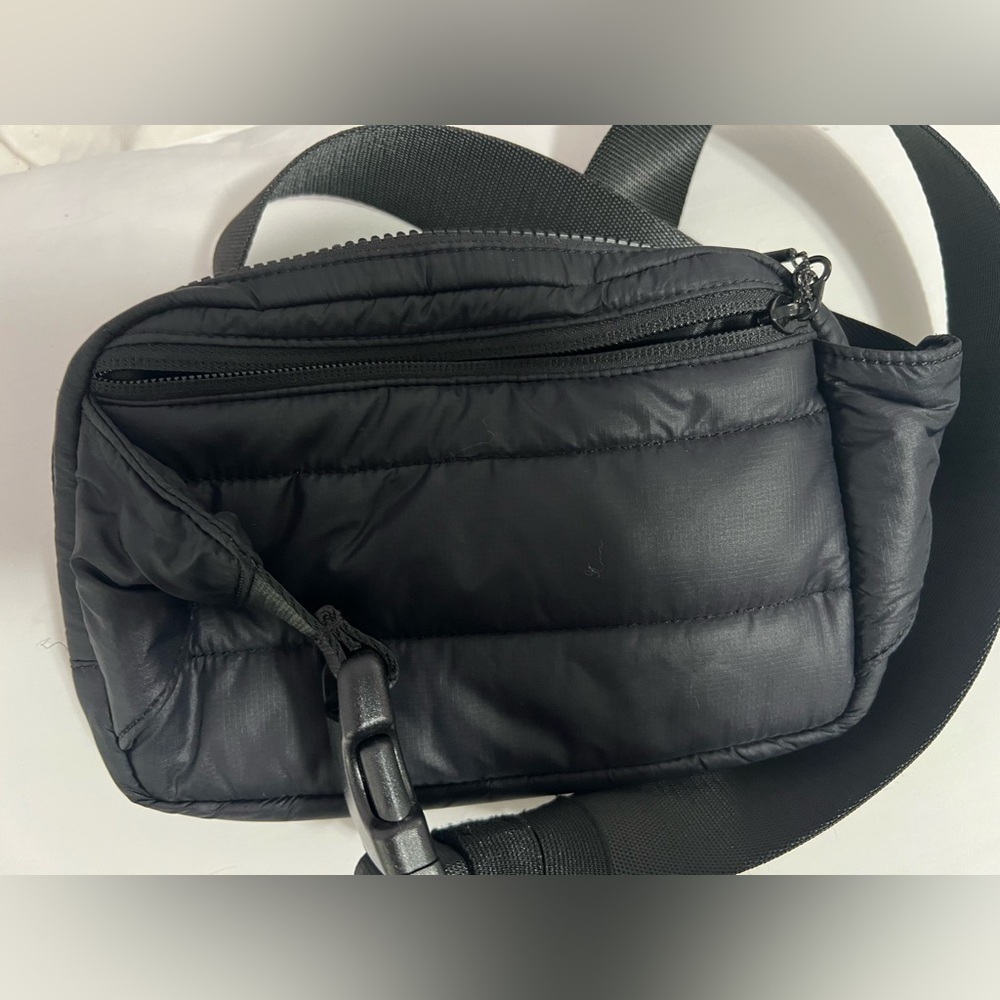 Black Lululemon Quilted Belt Bag - Picture 3 of 5